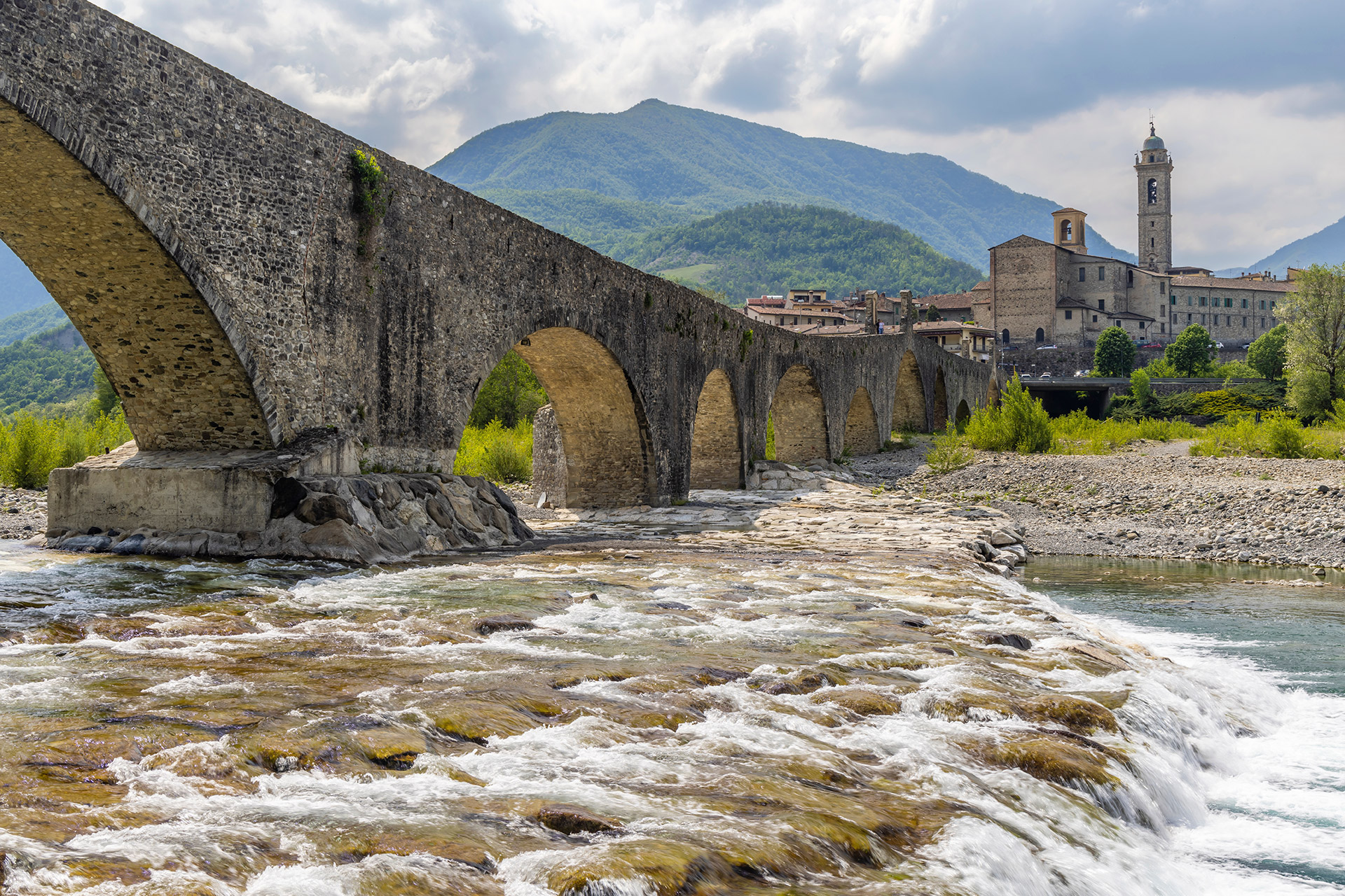 ponte gobbo bobbio